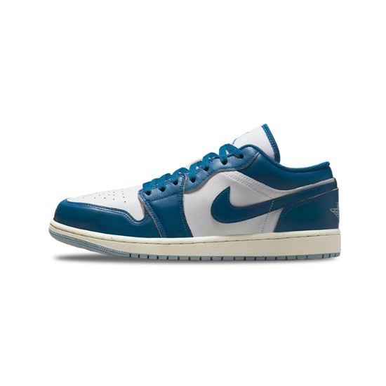 Air Jordan 1 Low Shoes