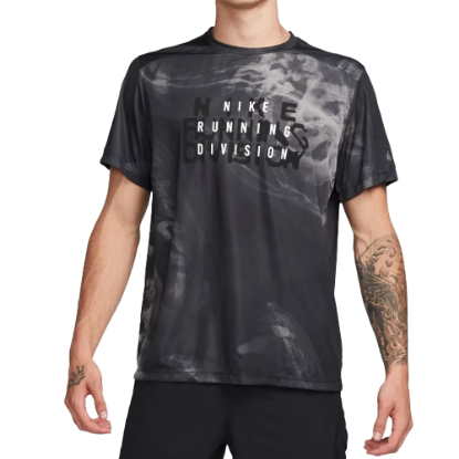 Nike Dri-FIT Run Division Rise T-Shirt